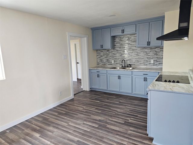 4317 GRAM Lane, Bellmead, TX 76705