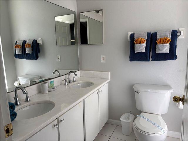 128 LAKE SHORE PARKWAY, Davenport, FL 33896