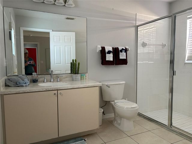 128 LAKE SHORE PARKWAY, Davenport, FL 33896