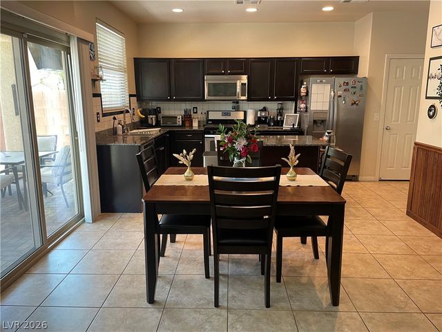 7068 Ipe Wood Road, Las Vegas, NV 89148