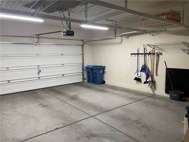 7068 Ipe Wood Road, Las Vegas, NV 89148
