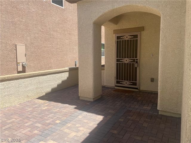 7068 Ipe Wood Road, Las Vegas, NV 89148