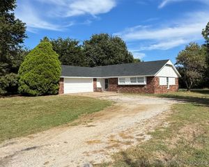 17811 S 4150 Road, Claremore, OK 74017