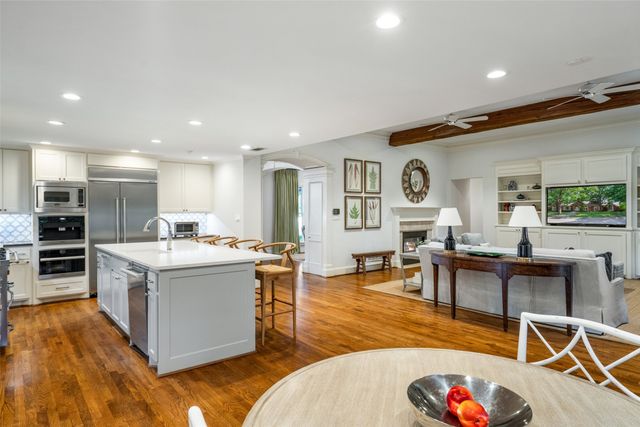 4710 Bobbitt Drive, Dallas, TX 75229