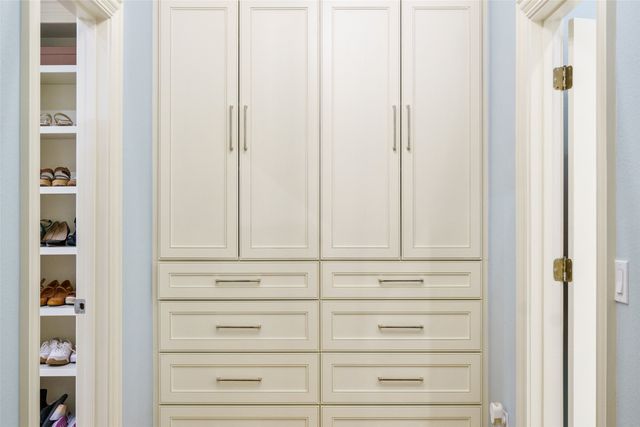 4710 Bobbitt Drive, Dallas, TX 75229