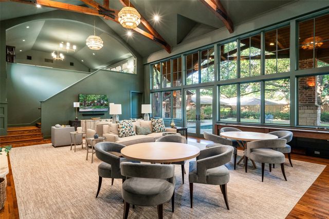 4710 Bobbitt Drive, Dallas, TX 75229