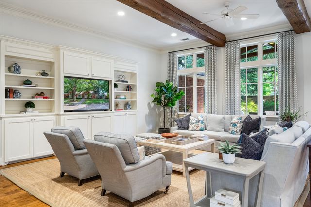 4710 Bobbitt Drive, Dallas, TX 75229