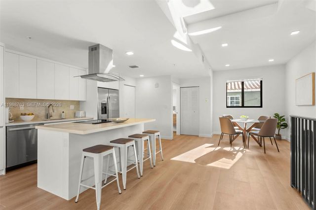 1376 SW 4th Street 7, Miami, FL 33135