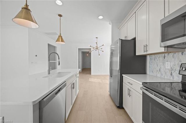 1745 Eastover Drive, Kernersville, NC 27284