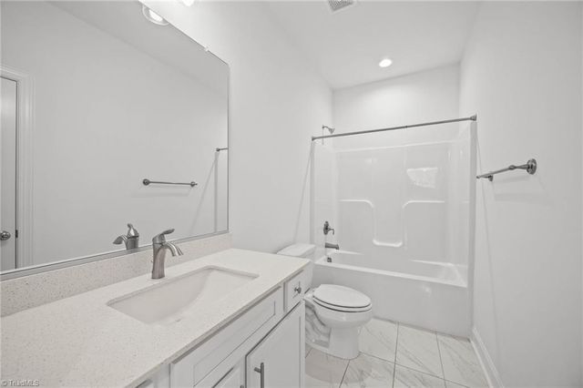 1745 Eastover Drive, Kernersville, NC 27284