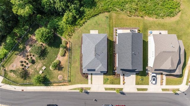 1745 Eastover Drive, Kernersville, NC 27284