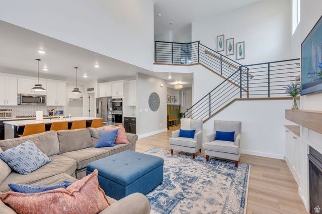3452 S MAPLETON HEIGHTS DR, Mapleton, UT 84664