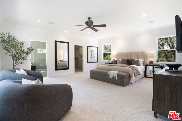 2332 Castle Heights Avenue, Los Angeles, CA 90034