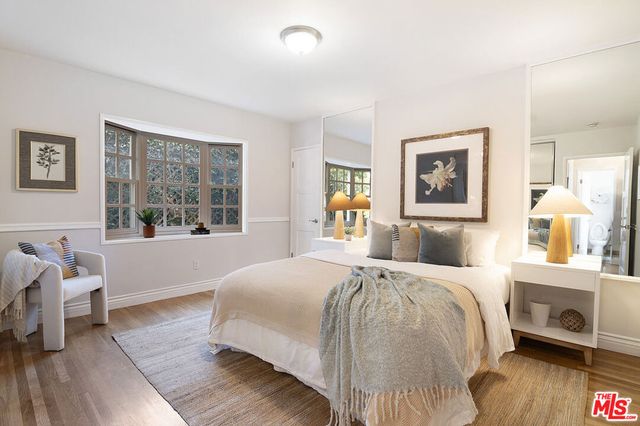 2332 Castle Heights Avenue, Los Angeles, CA 90034