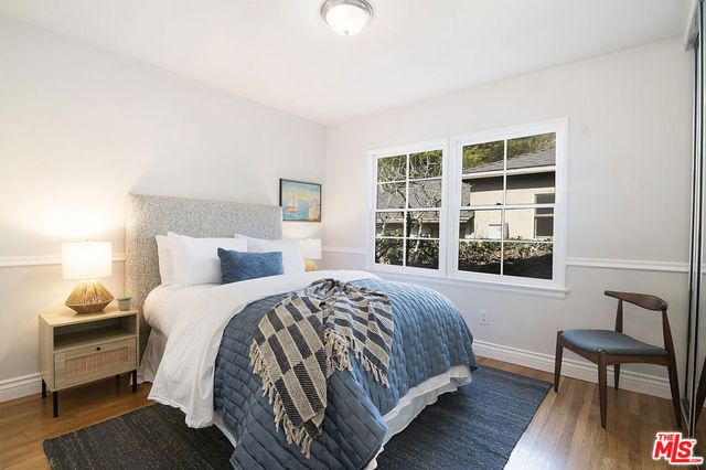 2332 Castle Heights Avenue, Los Angeles, CA 90034