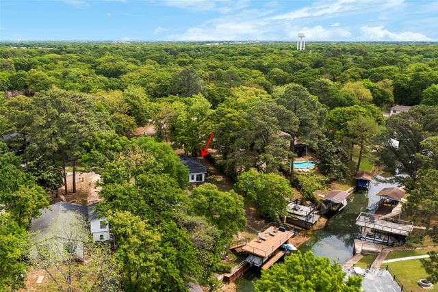 111 Island Park Drive, Gun Barrel City, TX 75156