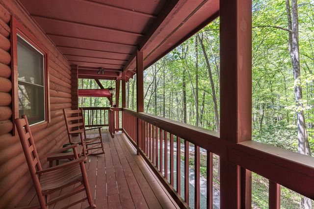 421 Sleepy Hollow Drive, Murphy, NC 28906