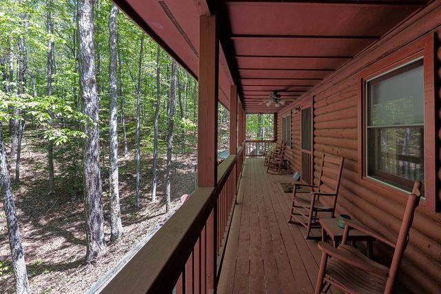 421 Sleepy Hollow Drive, Murphy, NC 28906