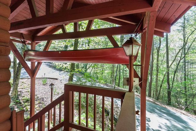 421 Sleepy Hollow Drive, Murphy, NC 28906