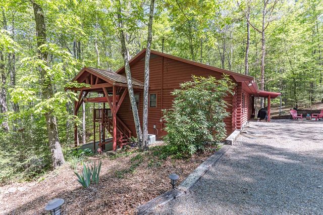 421 Sleepy Hollow Drive, Murphy, NC 28906