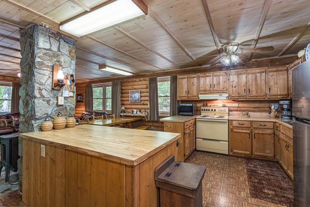 421 Sleepy Hollow Drive, Murphy, NC 28906