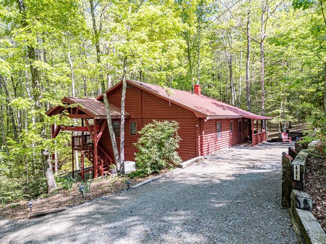 421 Sleepy Hollow Drive, Murphy, NC 28906