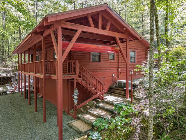 421 Sleepy Hollow Drive, Murphy, NC 28906