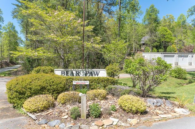 421 Sleepy Hollow Drive, Murphy, NC 28906