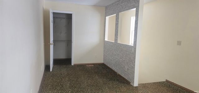 219 E Taylor Street, Boonville, IN 47601