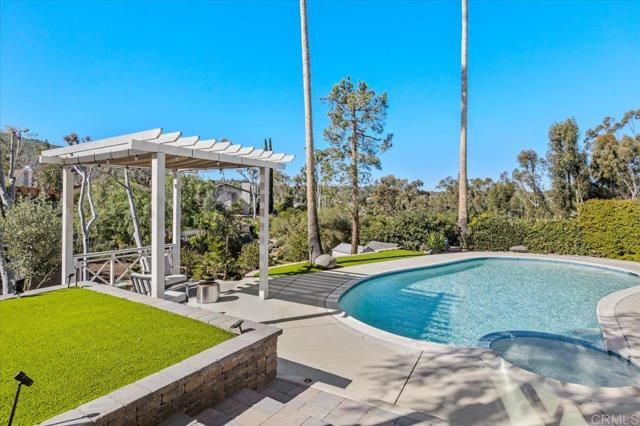 3425 Lomas Serenas Drive, Escondido, CA 92029