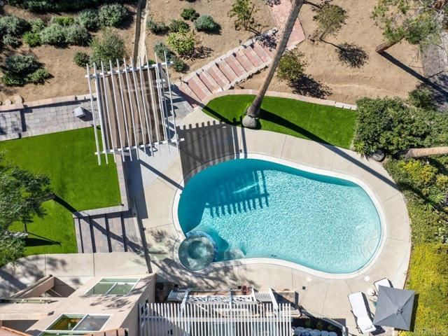 3425 Lomas Serenas Drive, Escondido, CA 92029