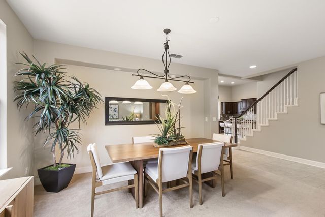 1513 Diamond Woods Cir, Roseville, CA 95747