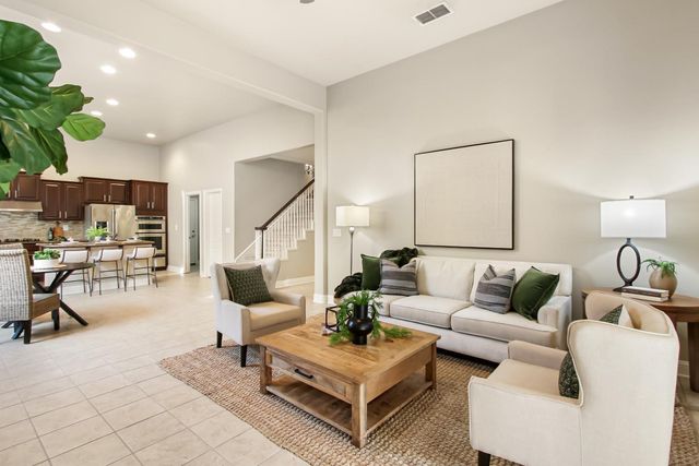 1513 Diamond Woods Cir, Roseville, CA 95747