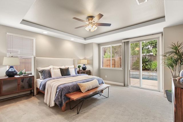 1513 Diamond Woods Cir, Roseville, CA 95747