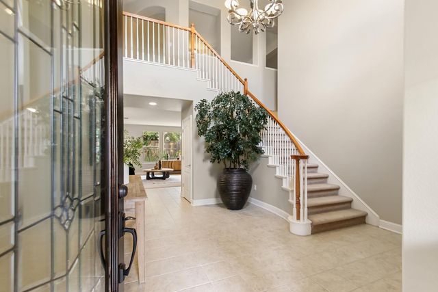 1513 Diamond Woods Cir, Roseville, CA 95747