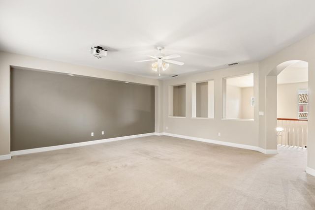 1513 Diamond Woods Cir, Roseville, CA 95747