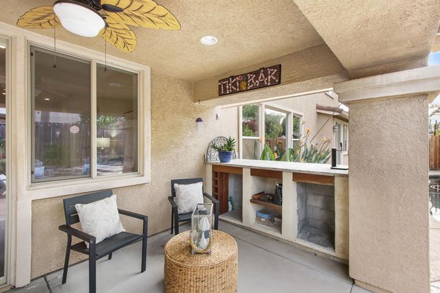 1513 Diamond Woods Cir, Roseville, CA 95747