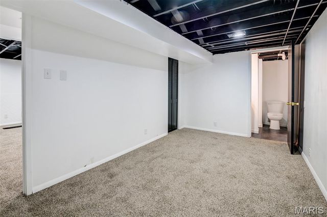 9737 Calumet Drive, St Louis, MO 63137