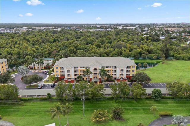 11041 Gulf Reflections DR 206, Fort Myers, FL 33908
