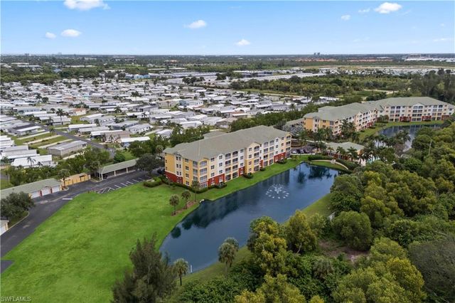 11041 Gulf Reflections DR 206, Fort Myers, FL 33908