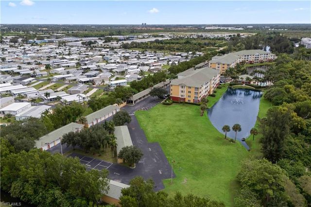 11041 Gulf Reflections DR 206, Fort Myers, FL 33908