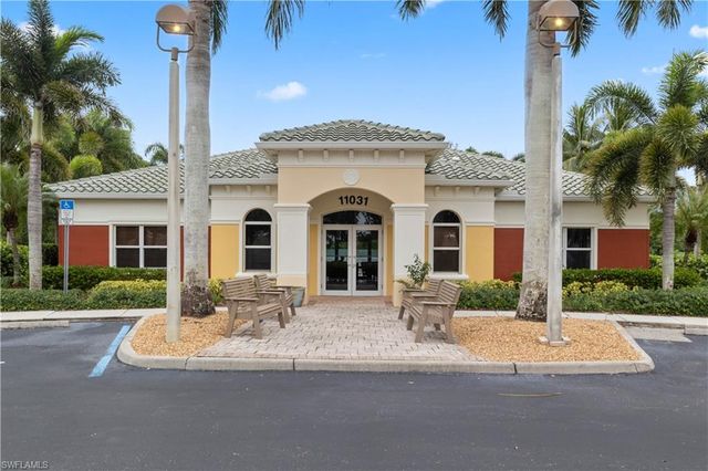11041 Gulf Reflections DR 206, Fort Myers, FL 33908
