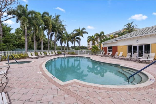 11041 Gulf Reflections DR 206, Fort Myers, FL 33908