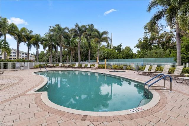 11041 Gulf Reflections DR 206, Fort Myers, FL 33908