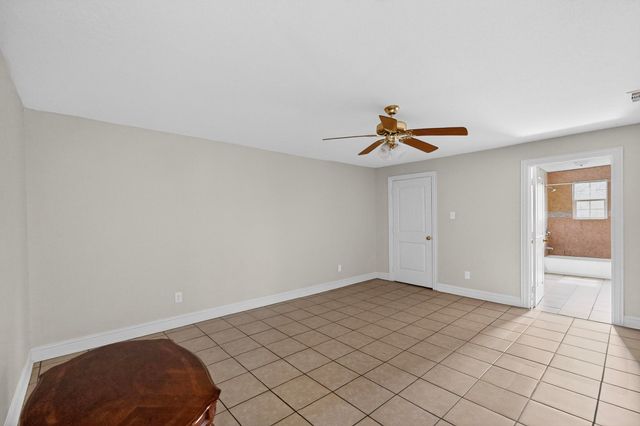 818 19th Street, Grand Prairie, TX 75050