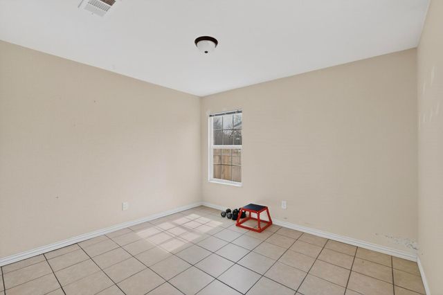 818 19th Street, Grand Prairie, TX 75050