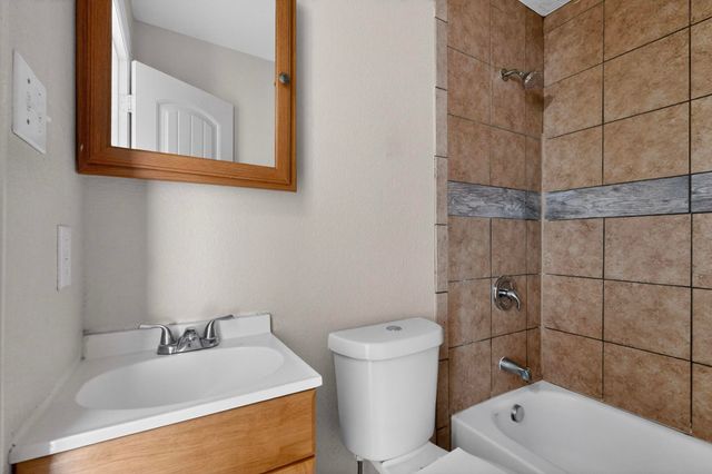 818 19th Street, Grand Prairie, TX 75050