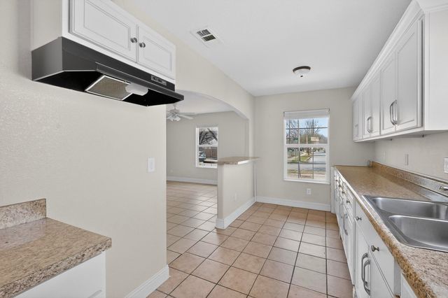 818 19th Street, Grand Prairie, TX 75050