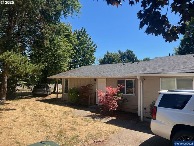 4223 Campbell Dr, Salem, OR 97317
