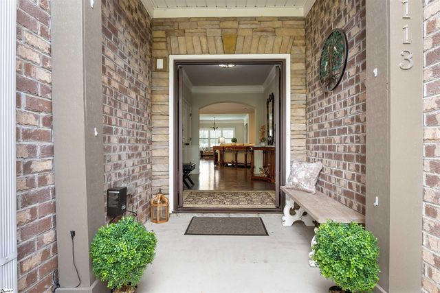 113 Ridgewater Court, Fountain Inn, SC 29644